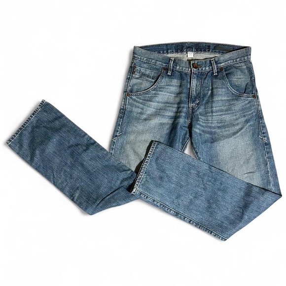 Levi's Silver Tab denim blue denim jeans 
Offers accepted
Size 31 - Picture 1 of 4
